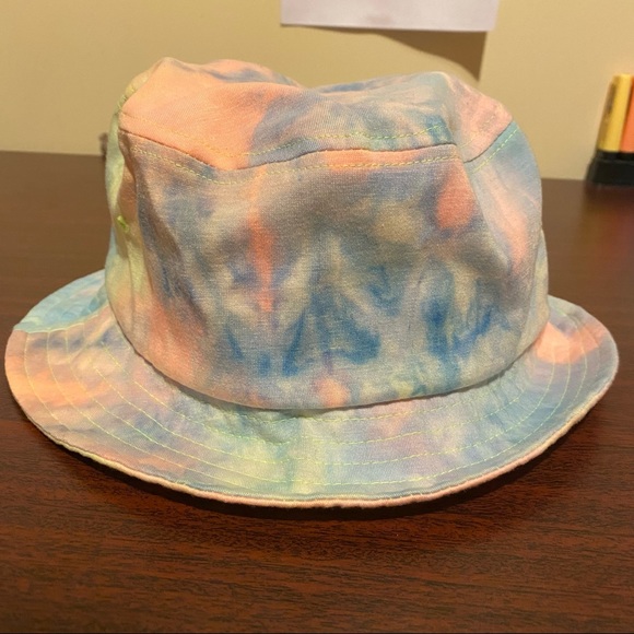 Tie Dye Bucket Hat - Picture 1 of 5